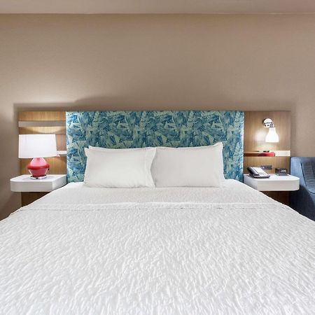 Hampton Inn Biloxi-Ocean Springs מראה חיצוני תמונה