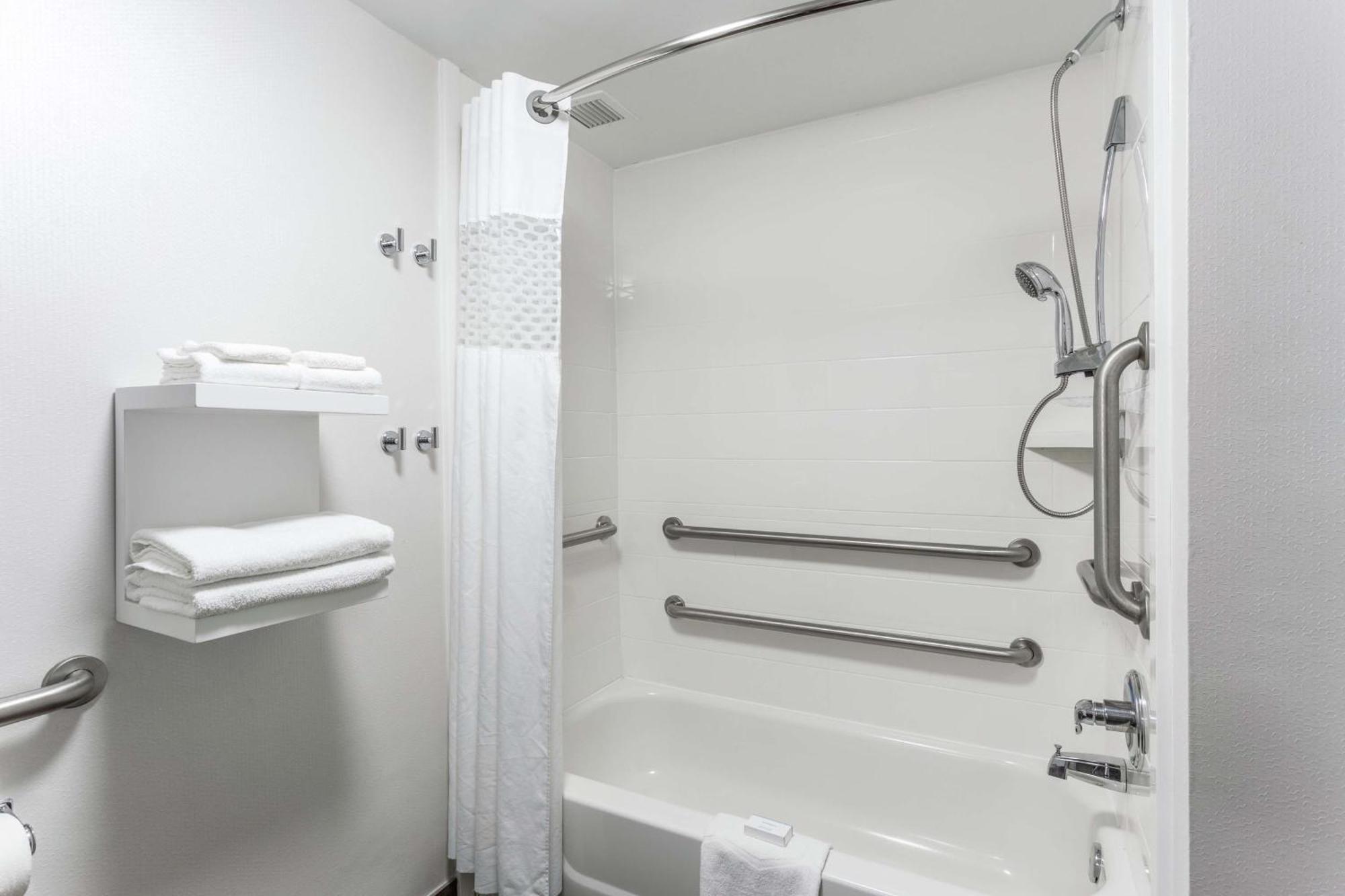 Hampton Inn Biloxi-Ocean Springs מראה חיצוני תמונה